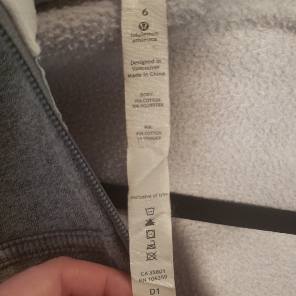 Lululemon scuba hoodie - Picture 4 of 5